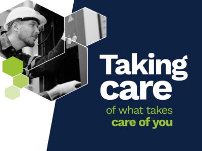 Mist extraction servicing